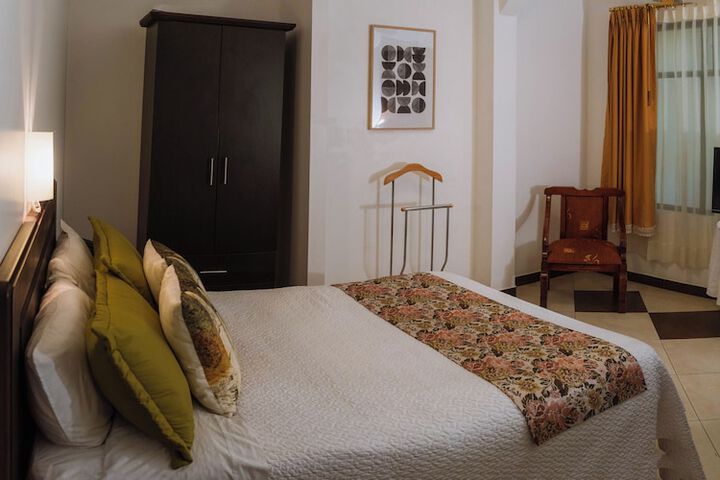 Room 15 of 23