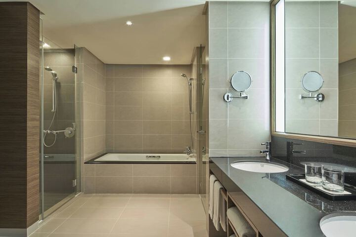 Bath Photo