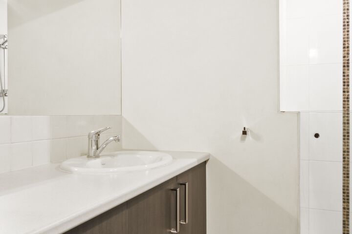 Room 7 of 23