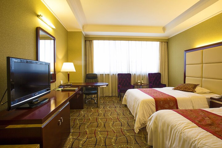 Room 11 of 60