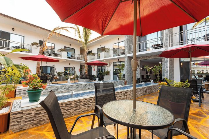Hotel 162 of 163