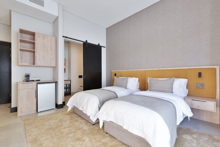Room 10 of 49