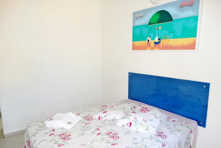 Room 4 of 39