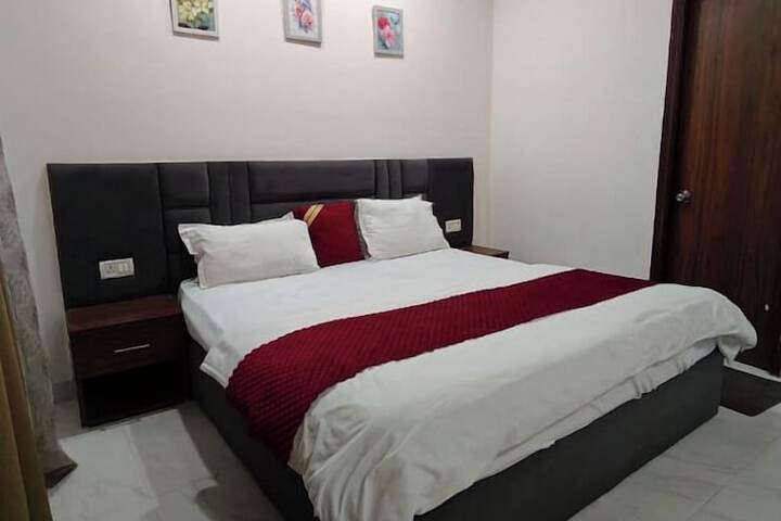 Room 19 of 54