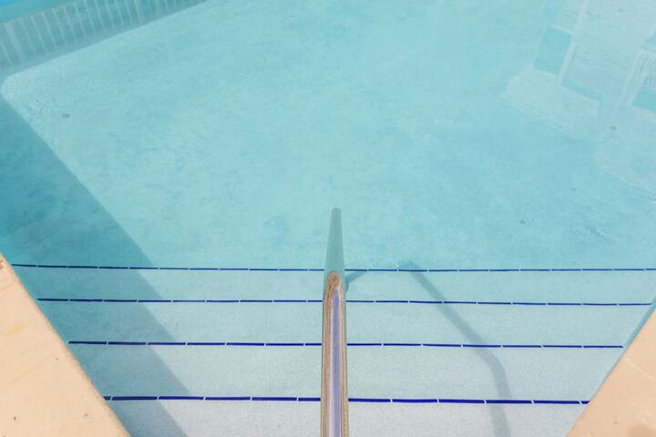 Pool 52 of 89