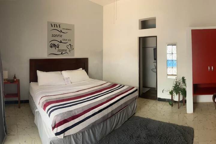 Room 16 of 34