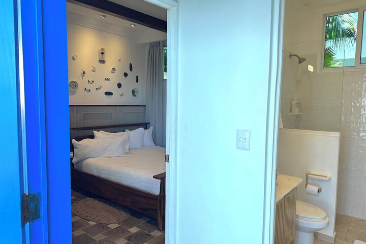 Room 20 of 38