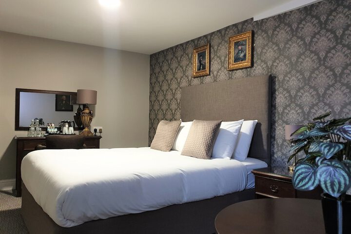 Room 17 of 101