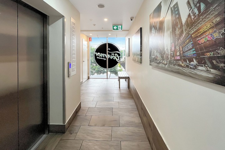 Entrance & Lobby