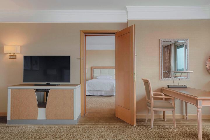 Room 12 of 57