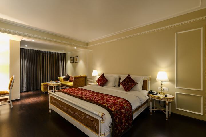 Room 15 of 64