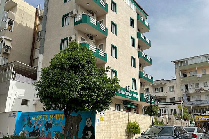 Hotel 87 of 102