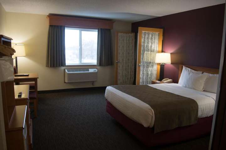 Room 7 of 44