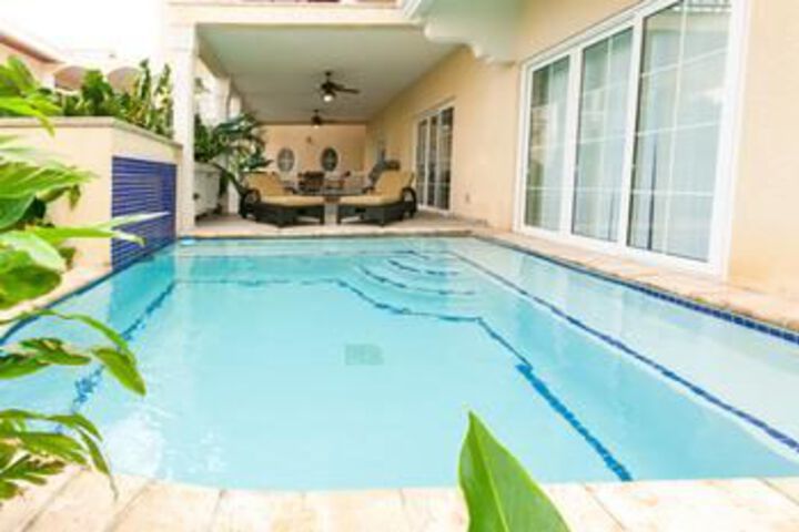 Pool 25 of 27