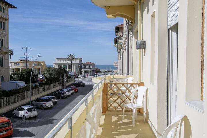 Terrace/Patio 40 of 96