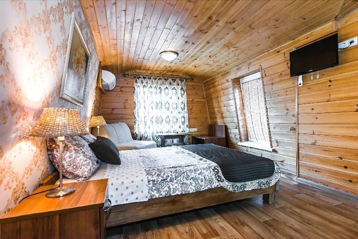 Room 3 of 14