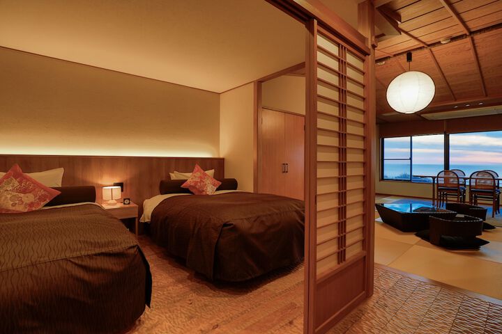 Room 27 of 87