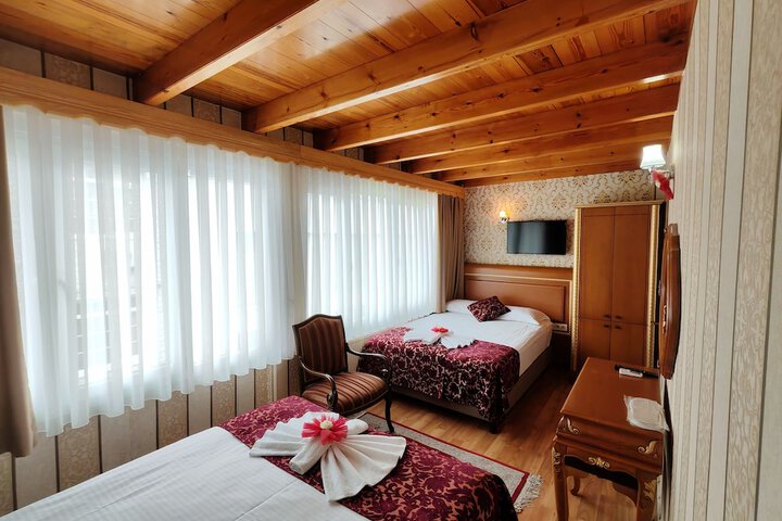 Room 30 of 61