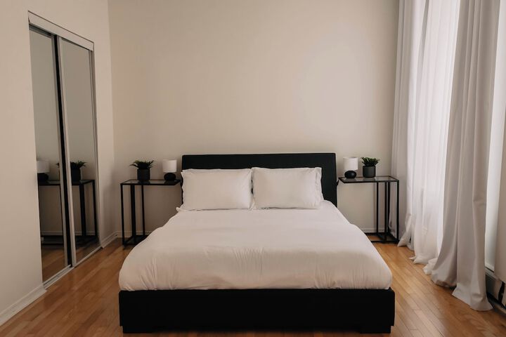 Room 5 of 71