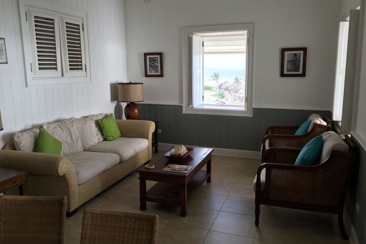 Room 25 of 60