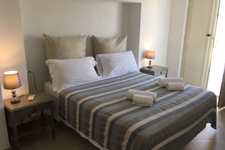 Room 9 of 40