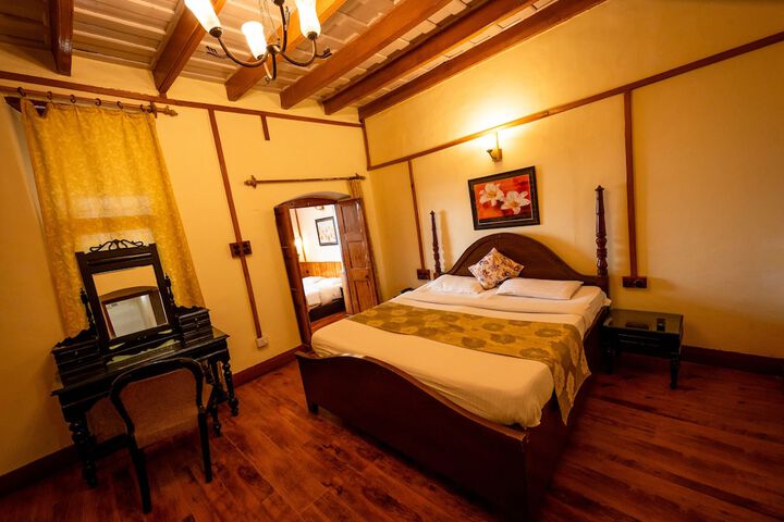 Room 20 of 148