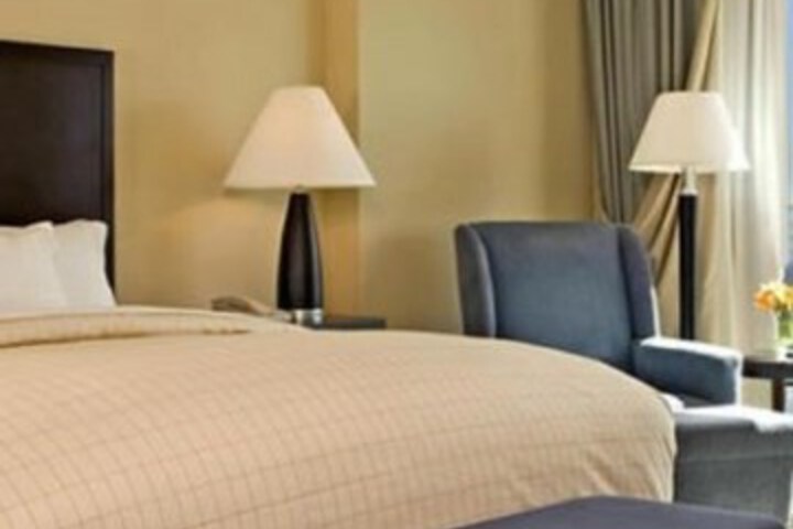 SHERATON MYRTLE BEACH CONVENTION CENTER HOTEL 5