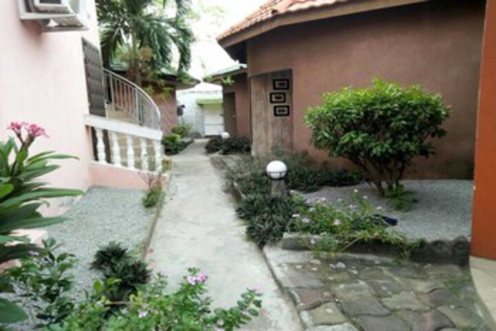 Property Grounds 7 of 13