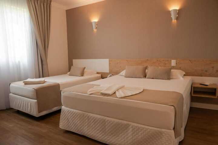 Room 7 of 44