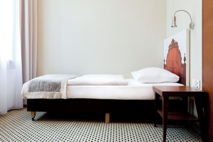 Room 21 of 71