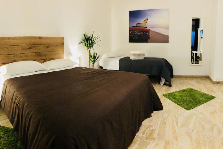 Room 8 of 14