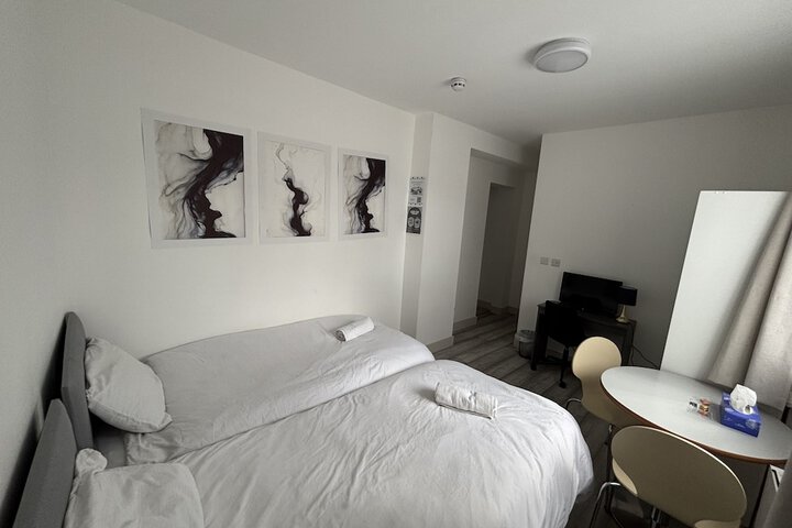 Room 21 of 46