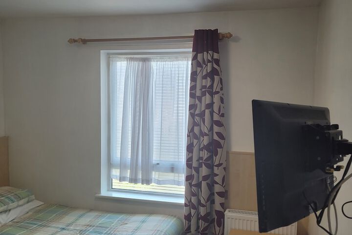 Room 15 of 104