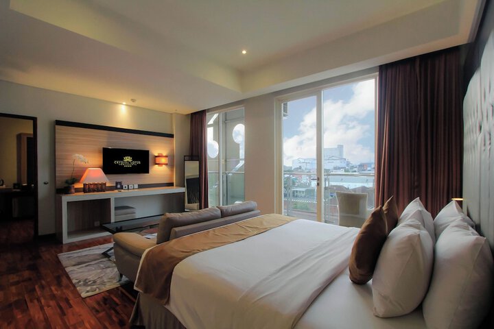 Room 10 of 46