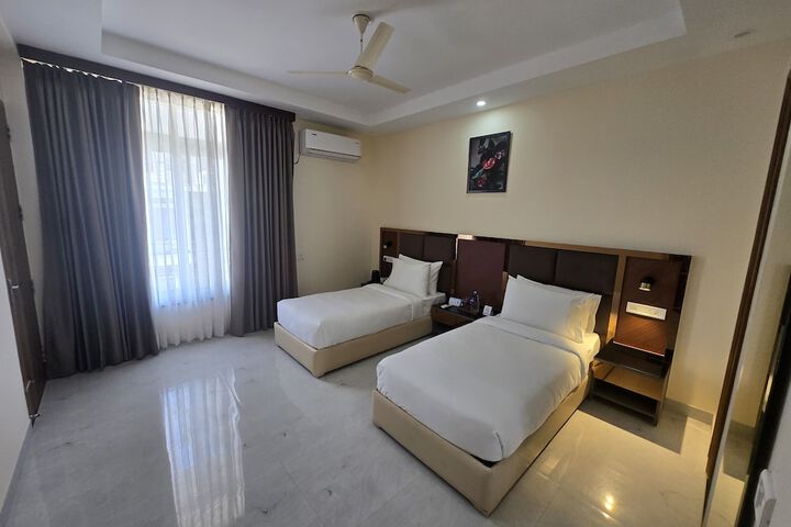 Room 20 of 90