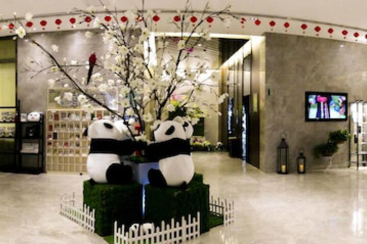 Hotel 2 of 8