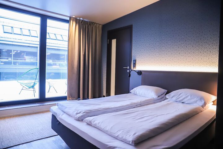 Room 16 of 63