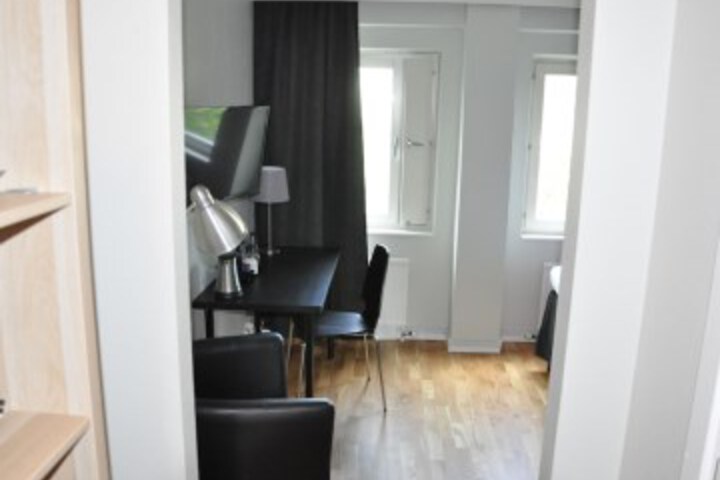 Room 5 of 35