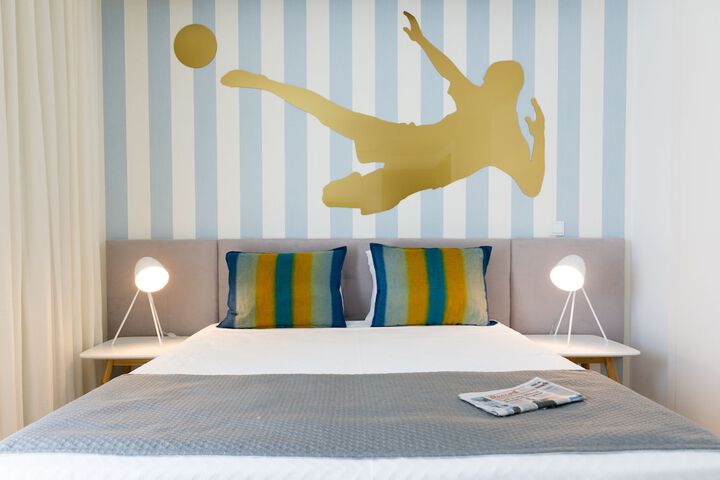 Room 31 of 77
