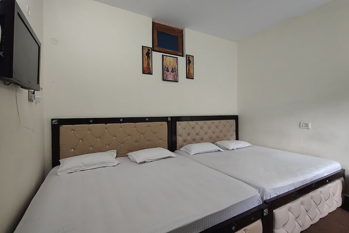 Room 10 of 41