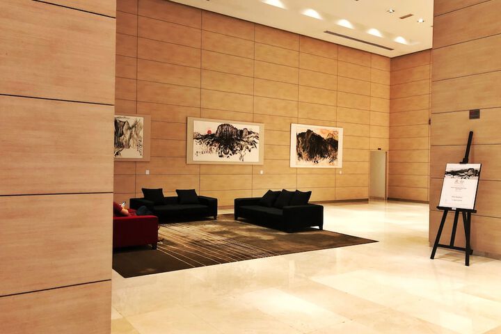 Hotel Interior 4 of 53