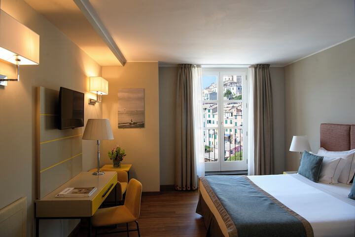 Room 21 of 95