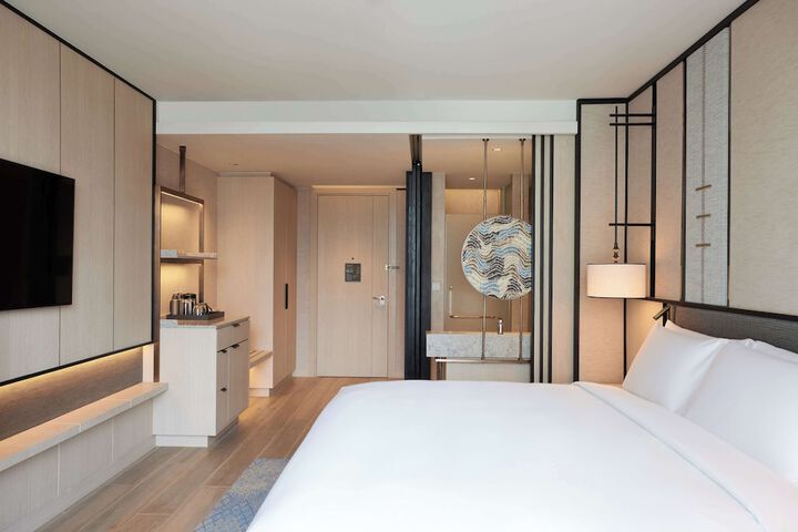 Room 20 of 79