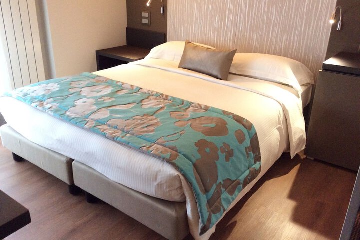 Room 21 of 41