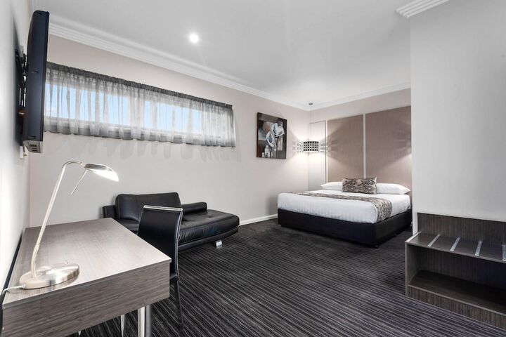 Room 55 of 121