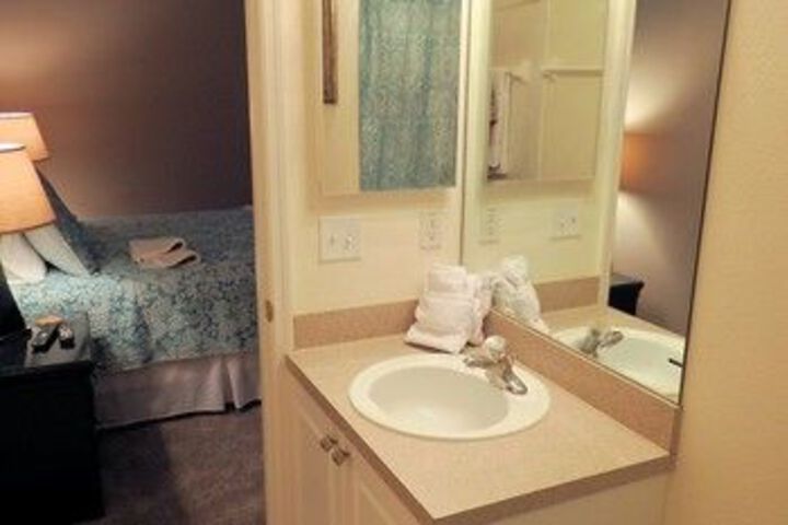 Room 9 of 47