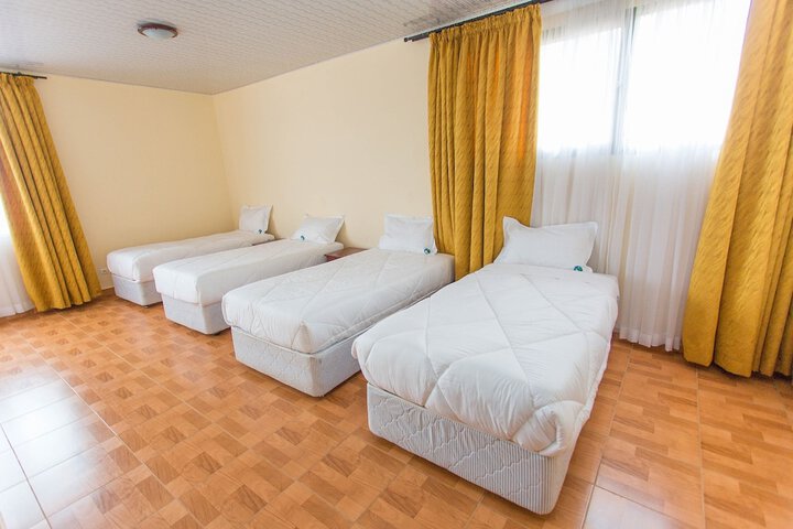 Room 3 of 44