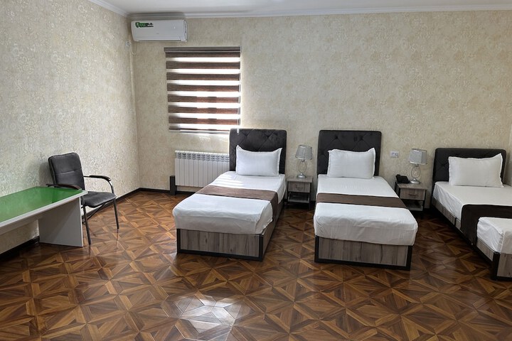 Room 20 of 27