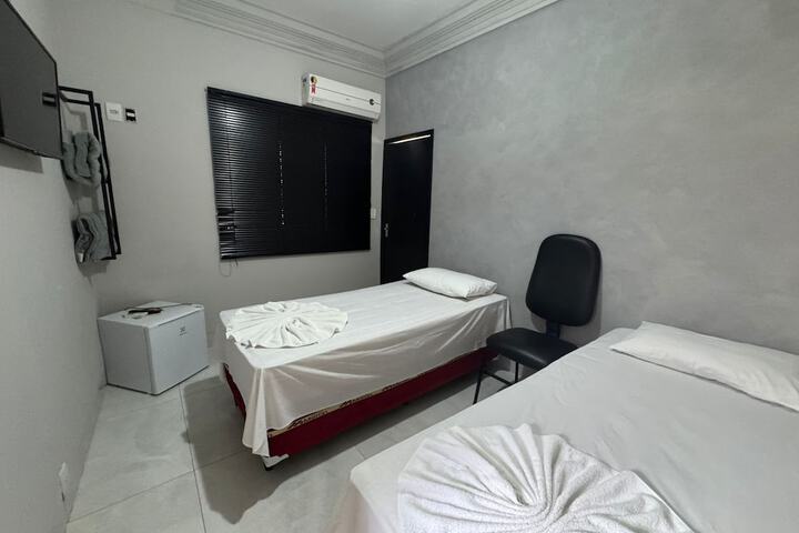 Room 29 of 38