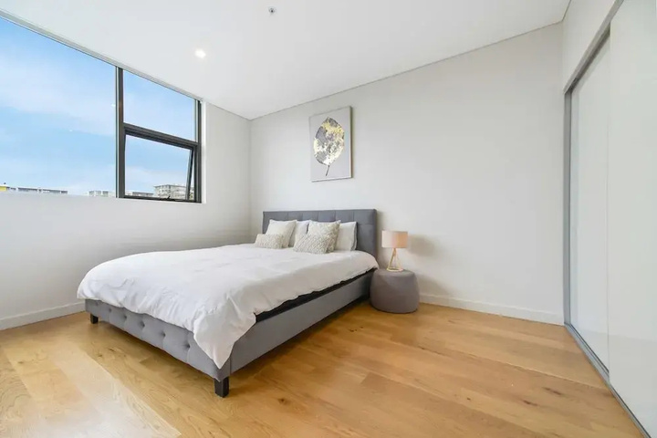 Room 2 of 15